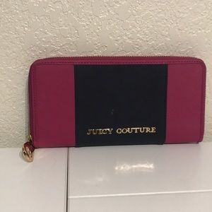 Juicy couture zip around wallet